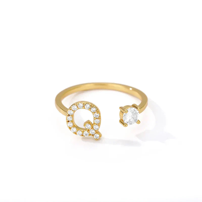 Bague personnalisée avec initiale q