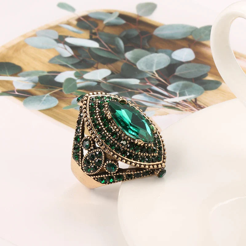 Bague avec Cristal Vert