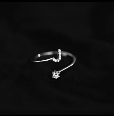 Bague initiale femme j