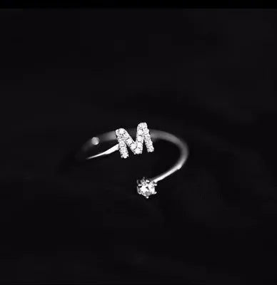 Bague initiale femme m
