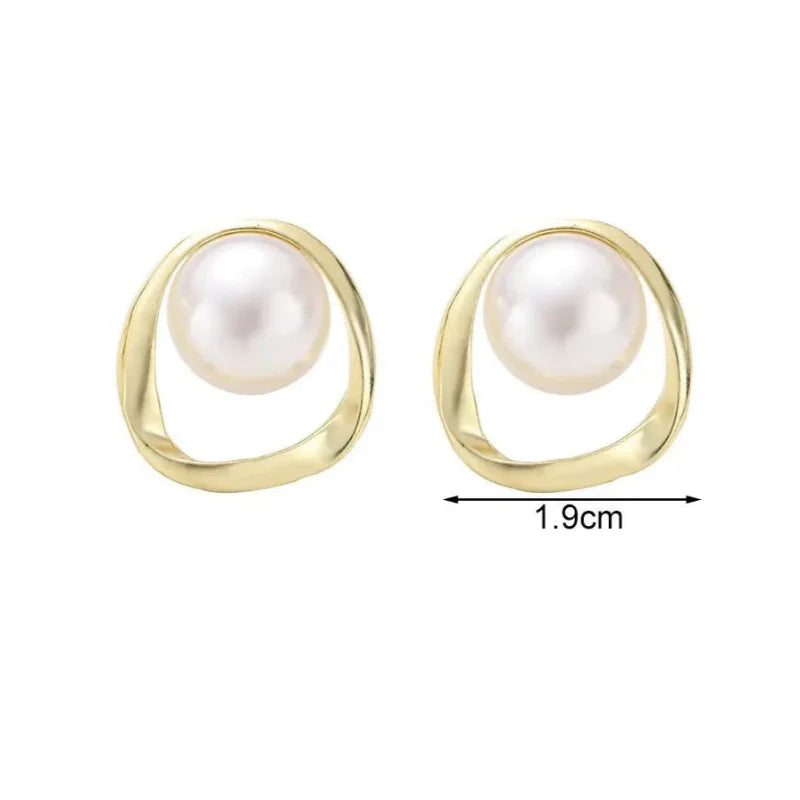 Boucles d'Oreilles Clou avec Perle