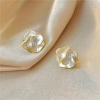 Boucles d'Oreilles Clou Fleur de Camélia