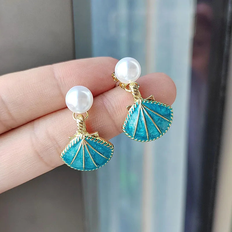 Boucles d'Oreilles Coquilles Saint-Jacques Bleues Coquillage
