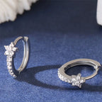 Boucles d'Oreilles Créoles Etoiles en Zircon argent