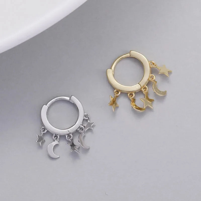 星と月のぶら下がるフープピアス シルバー