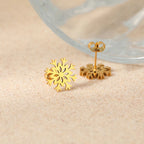 レディース スノーフレーク スタッドピアス ゴールド