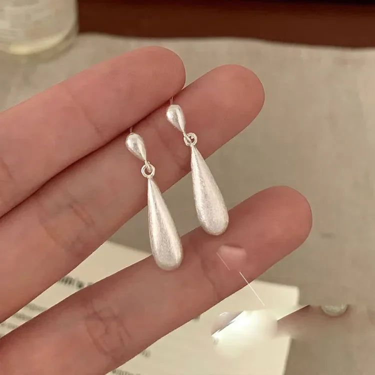 Boucles d'Oreilles Clou Goutte d'Eau en Zircon Blanc