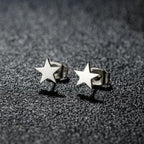 軽やかなスタッド スター ピアス シルバー