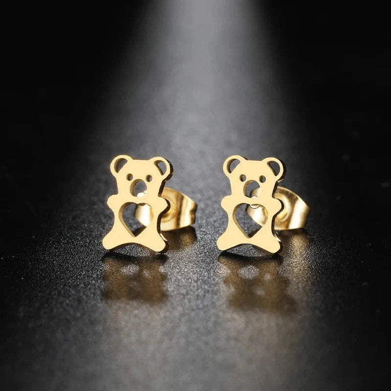 かわいいクマのピアス ゴールド