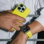 イエローのサージカルシリコン製Apple Watchバンド