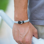 Bracelet en Corde avec Boussole Noire Rose des Vents gris