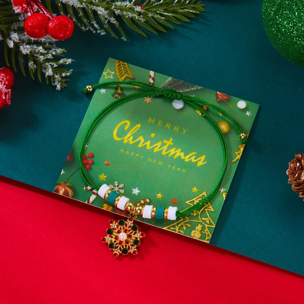 クリスマススノーフレークモチーフのグリーンペンダント付きコードブレスレット