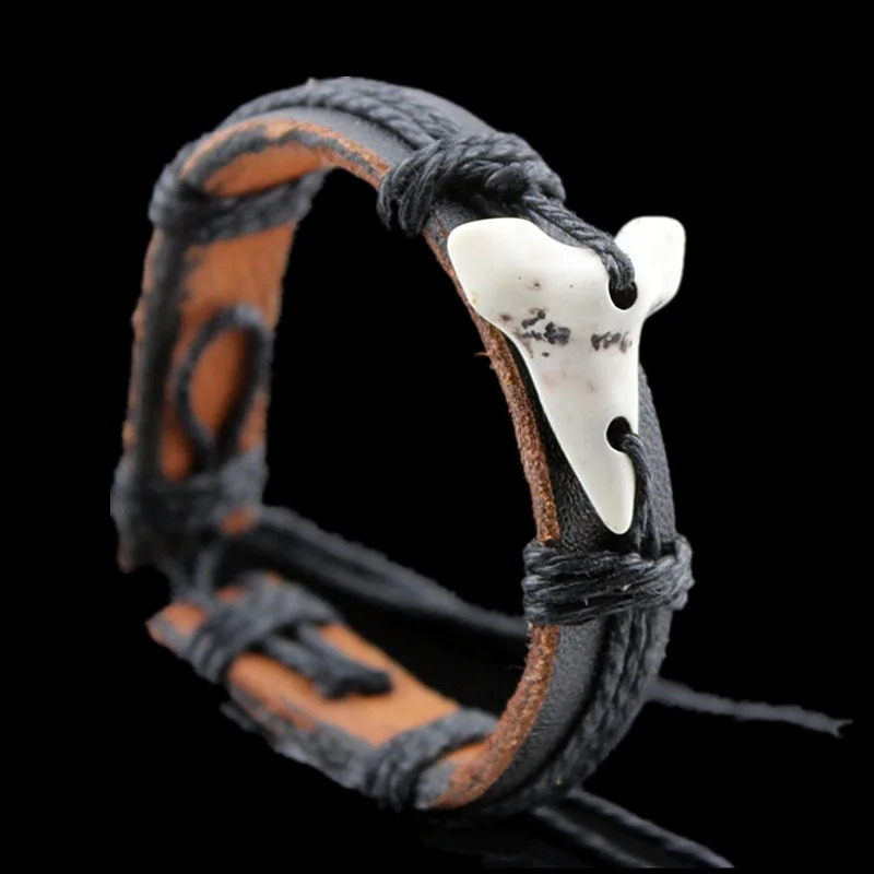 Bracelet en Cuir Dent de Requin