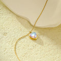 Collier avec Joli Pendentif Coeur Pierre de Lune