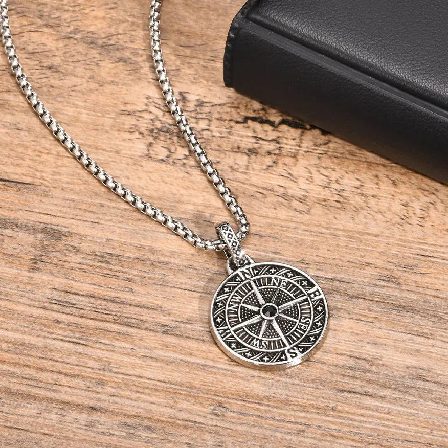 Collier avec Pendentif Boussole Nautique Rose des Vents