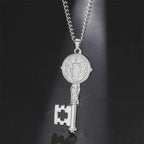 Collier avec pendentif clef catholique argent