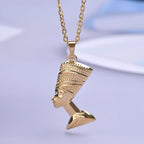 Collier avec Pendentif de Nefertiti or
