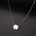 Collier avec Pendentif en Feuille de Trèfle Porte Bonheur argent
