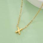 Collier avec pendentif initiale - lettre