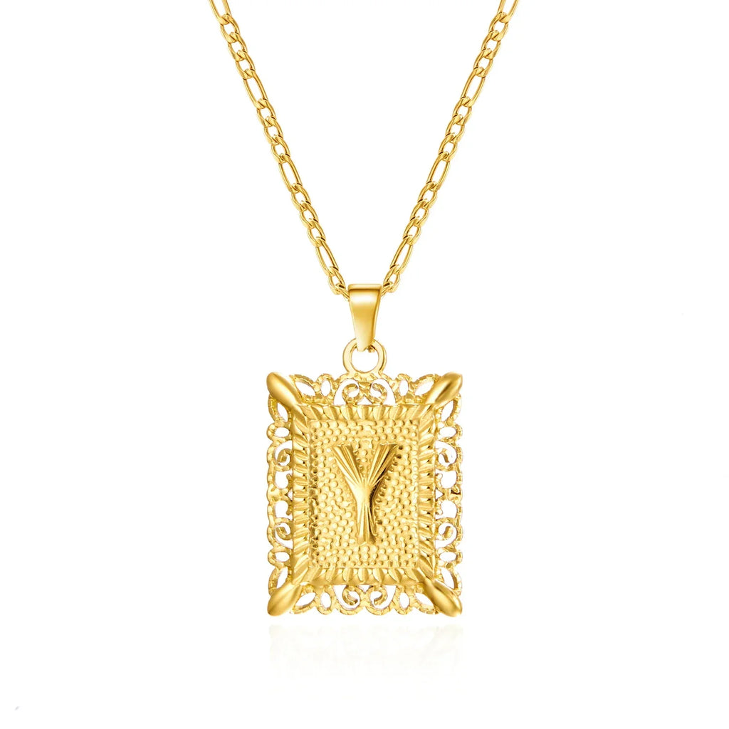 Collier avec pendentif rectangulaire initiale y