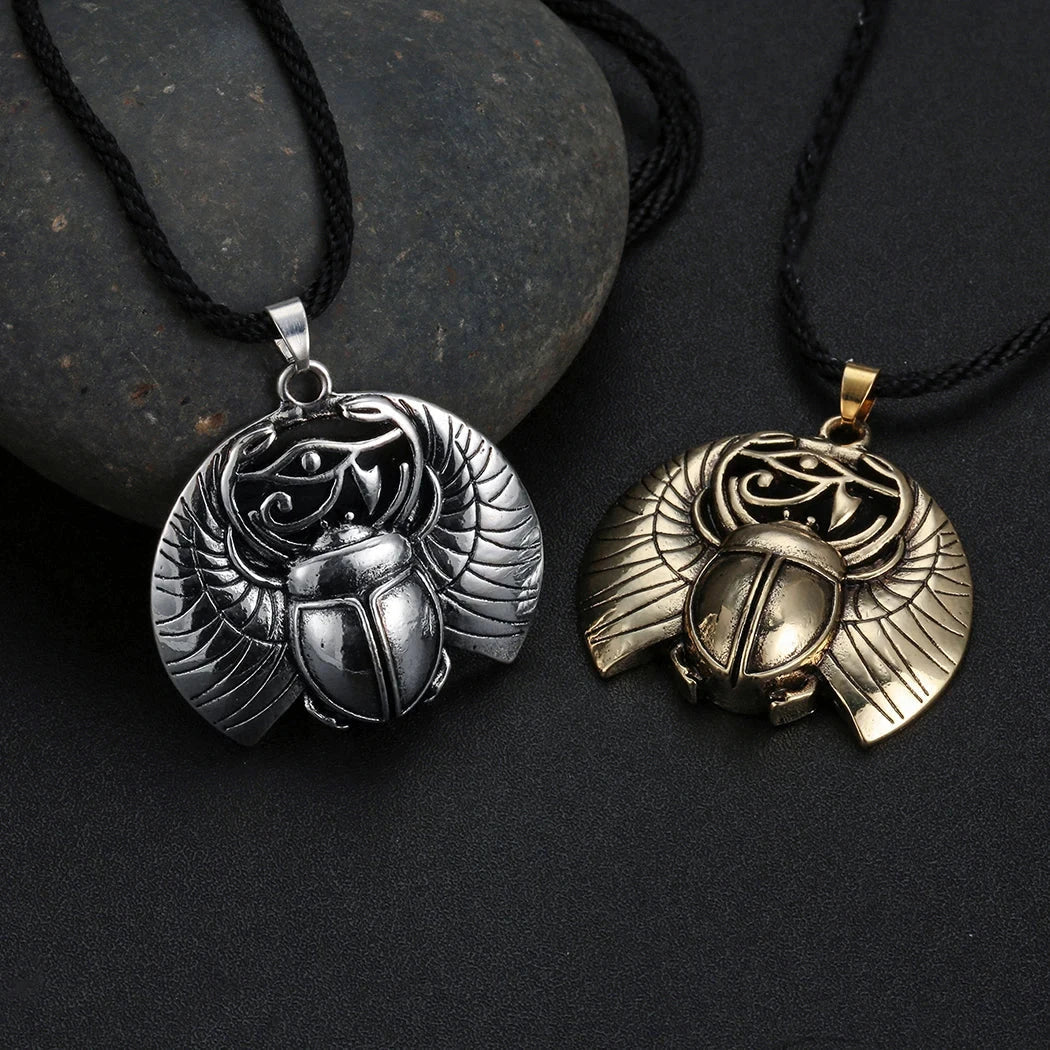 Collier avec Pendentif Scarabée et Oeil d'Horus Egyptien argent
