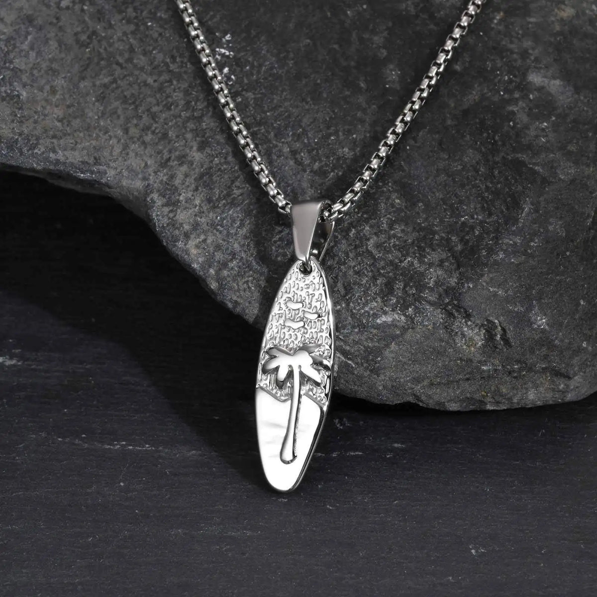 Collier avec petit pendentif palmier et mer argent
