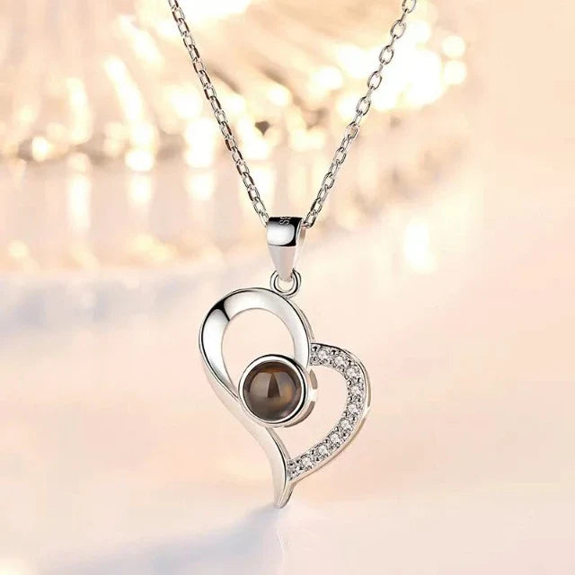 ギフトボックス付き ハートペンダントネックレス "Je T'Aime" シルバー