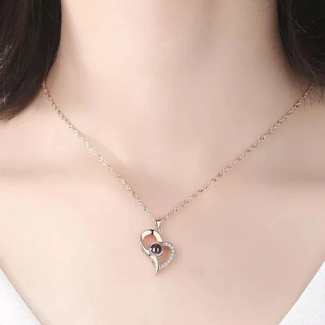 ギフトボックス付き ハートペンダントネックレス "Je T'Aime" シルバー