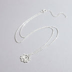 Collier Pendentif Fleur de Lotus Femme argent