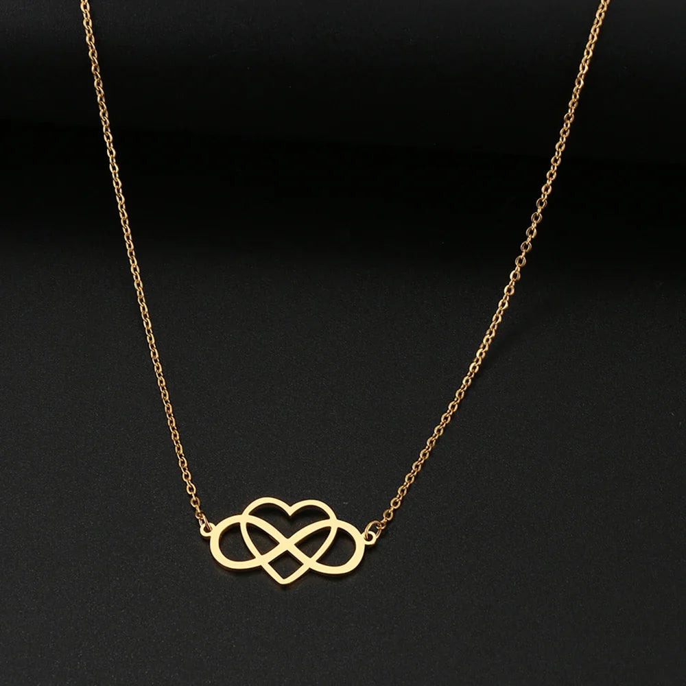 Collier Pendentif Infini et Coeur Femme or
