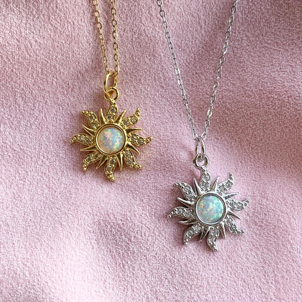 Collier Pendentif Soleil avec Strass argent