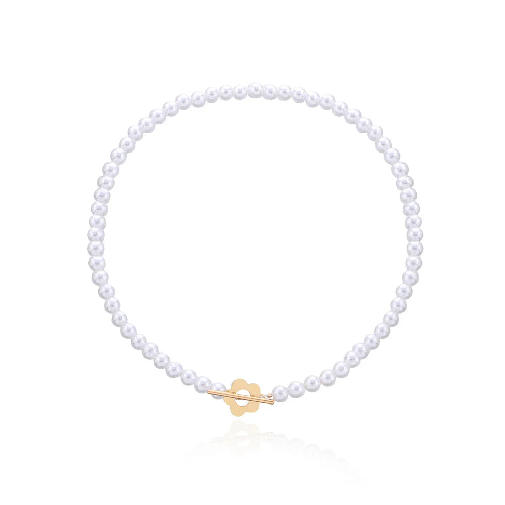 Collier Ras de Cou Pendentif Fleur blanc et or