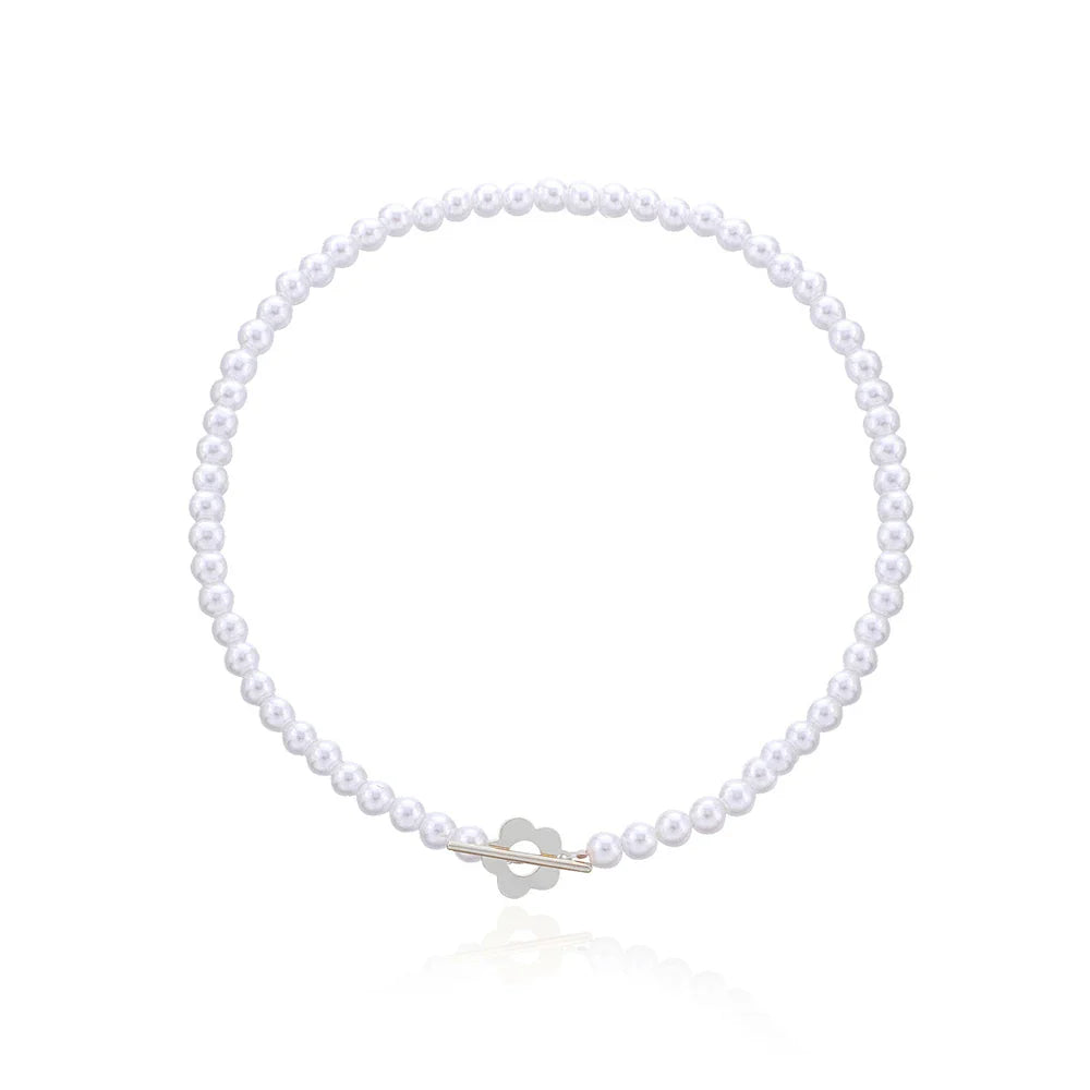 Collier Ras de Cou Pendentif Fleur blanc et argent