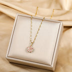 Collier Romantique avec Pendentif Fleur Rose et Zircon