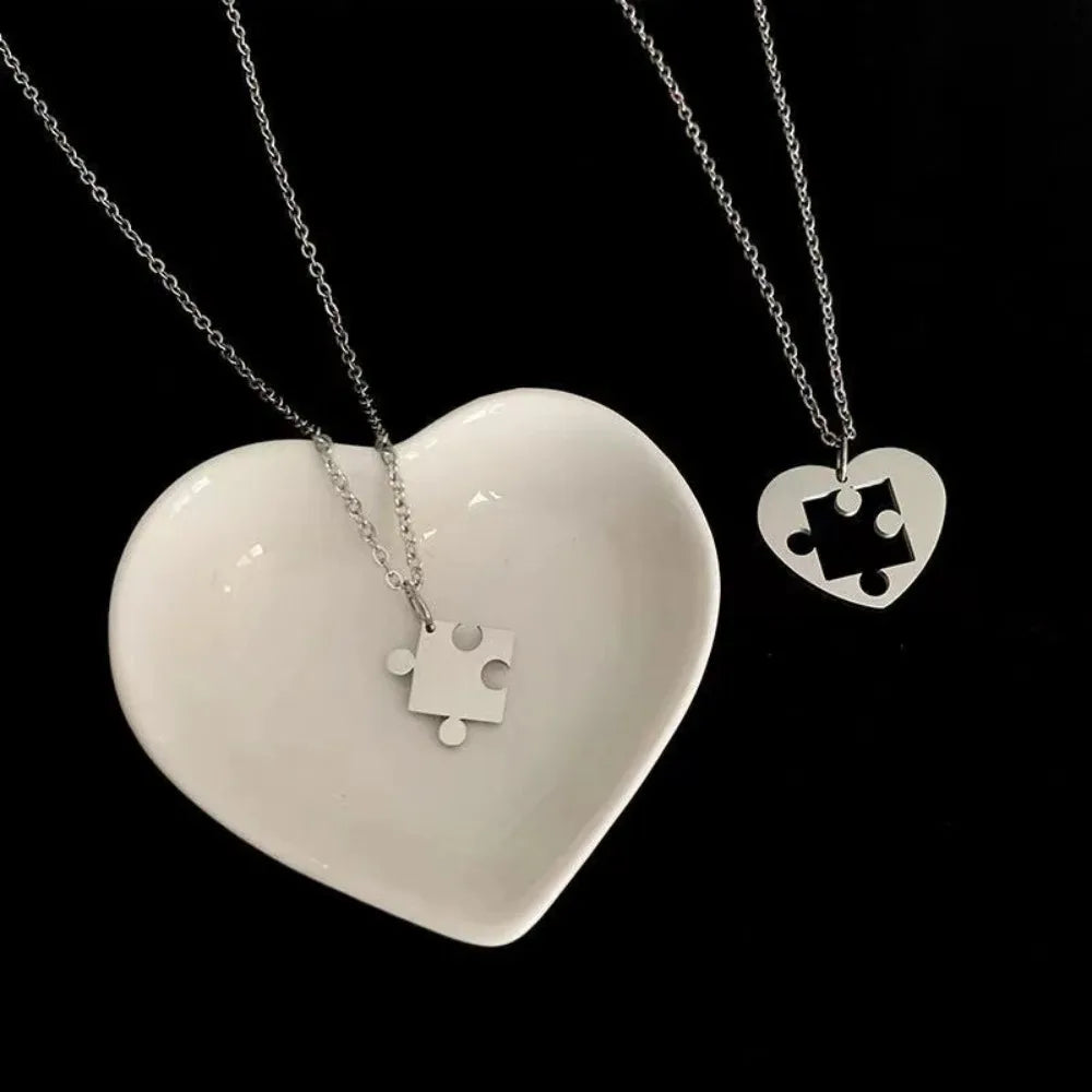 Lot de 2 Colliers avec Pendentif Puzzle pour Couple